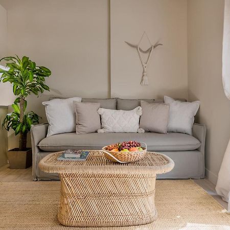 Romantic Luxury Hideaway Near Acropolis With Jacuzzi Atenas Exterior foto